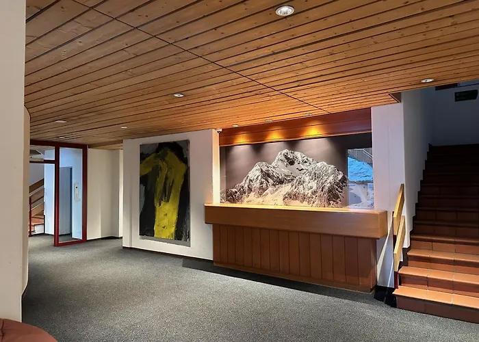 Schoene Im Zentrum Von Апартаменты Санкт-Мориц