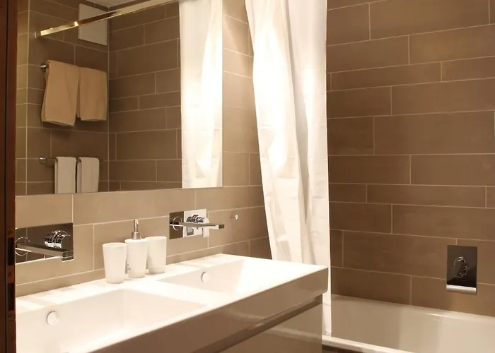 Schoene Im Zentrum Von Санкт-Мориц