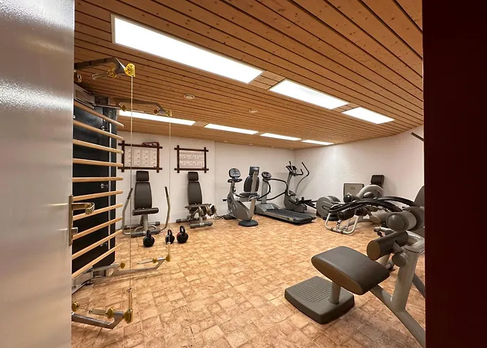 Апартаменты Schoene Im Zentrum Von Санкт-Мориц