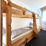 Schoene Im Zentrum Von St. Moritz