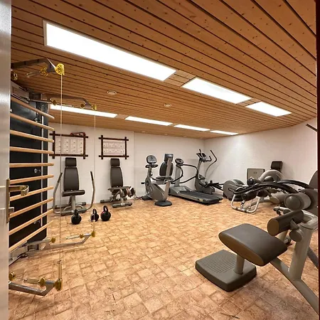 Apartamento Schoene Im Zentrum Von São Moritz